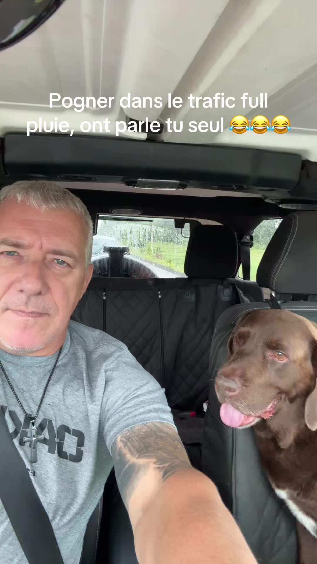 @Stéph_Mika ☀️🐕🦺🏔️🚍