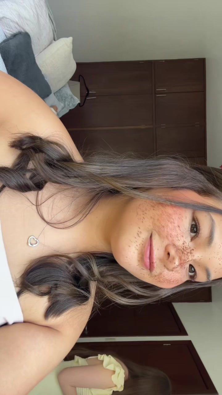 @Valeeee