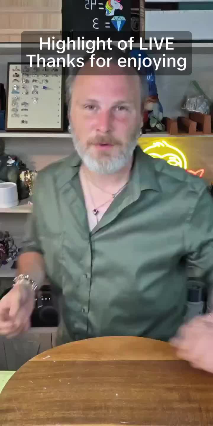 @Mister Sloth Fizz | Derek 🐿