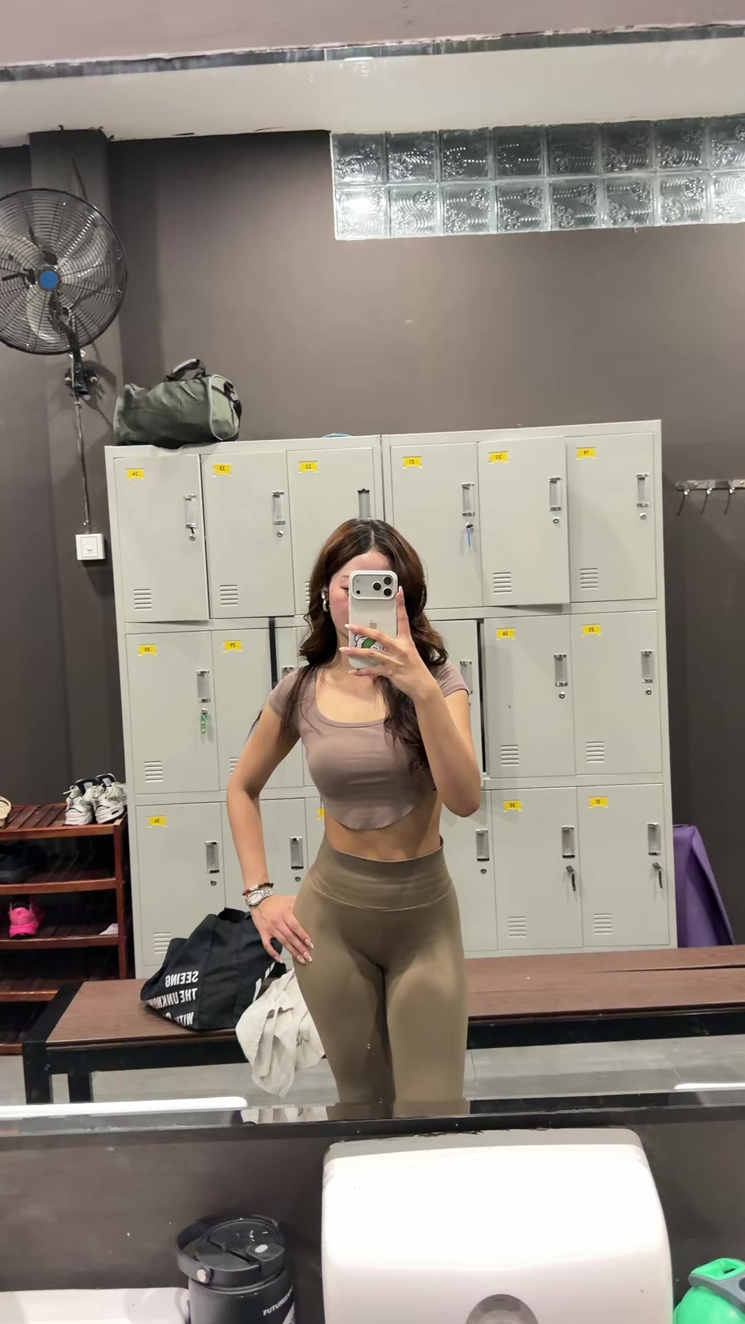 @777💋