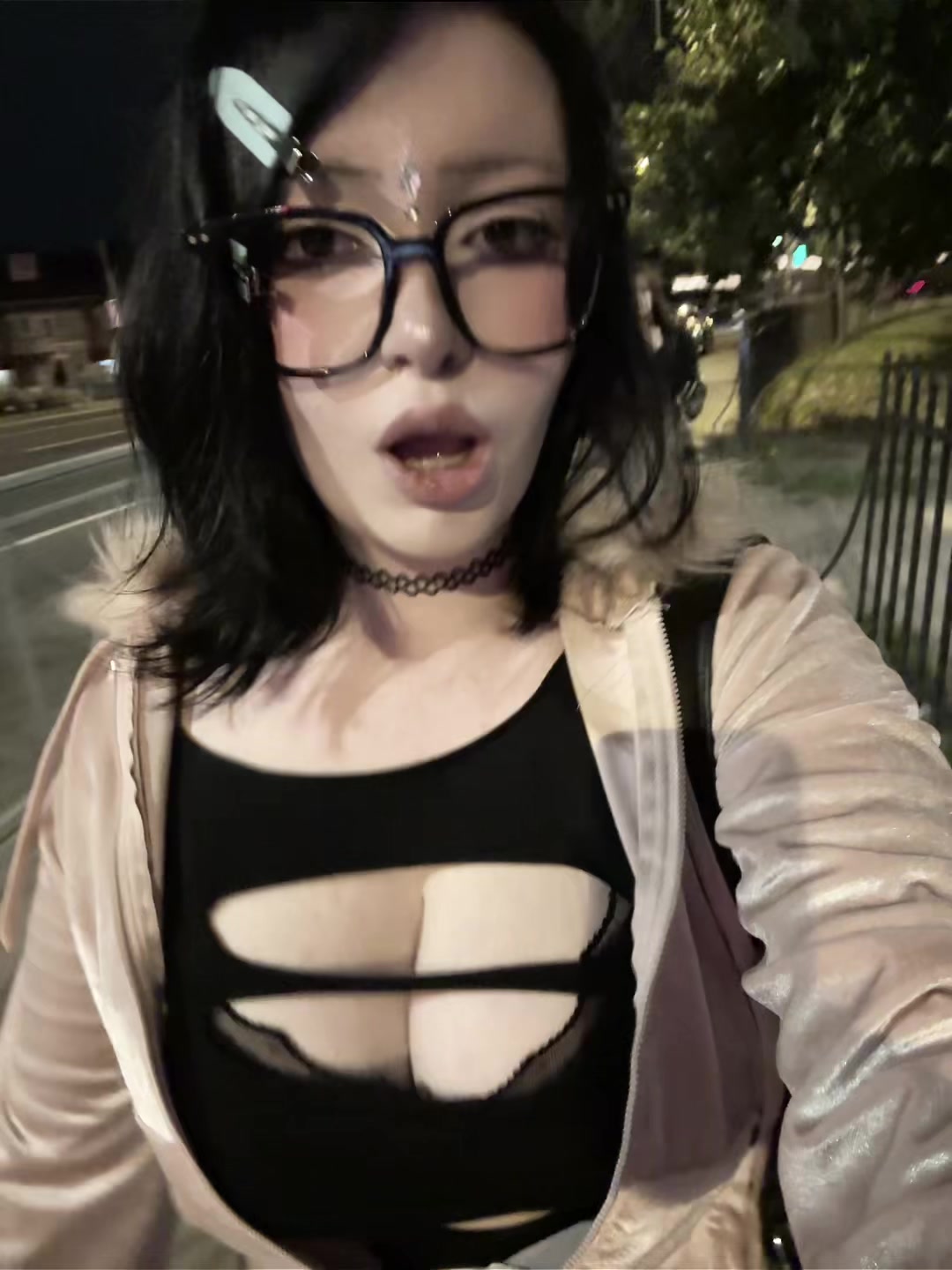 @🩵✌️