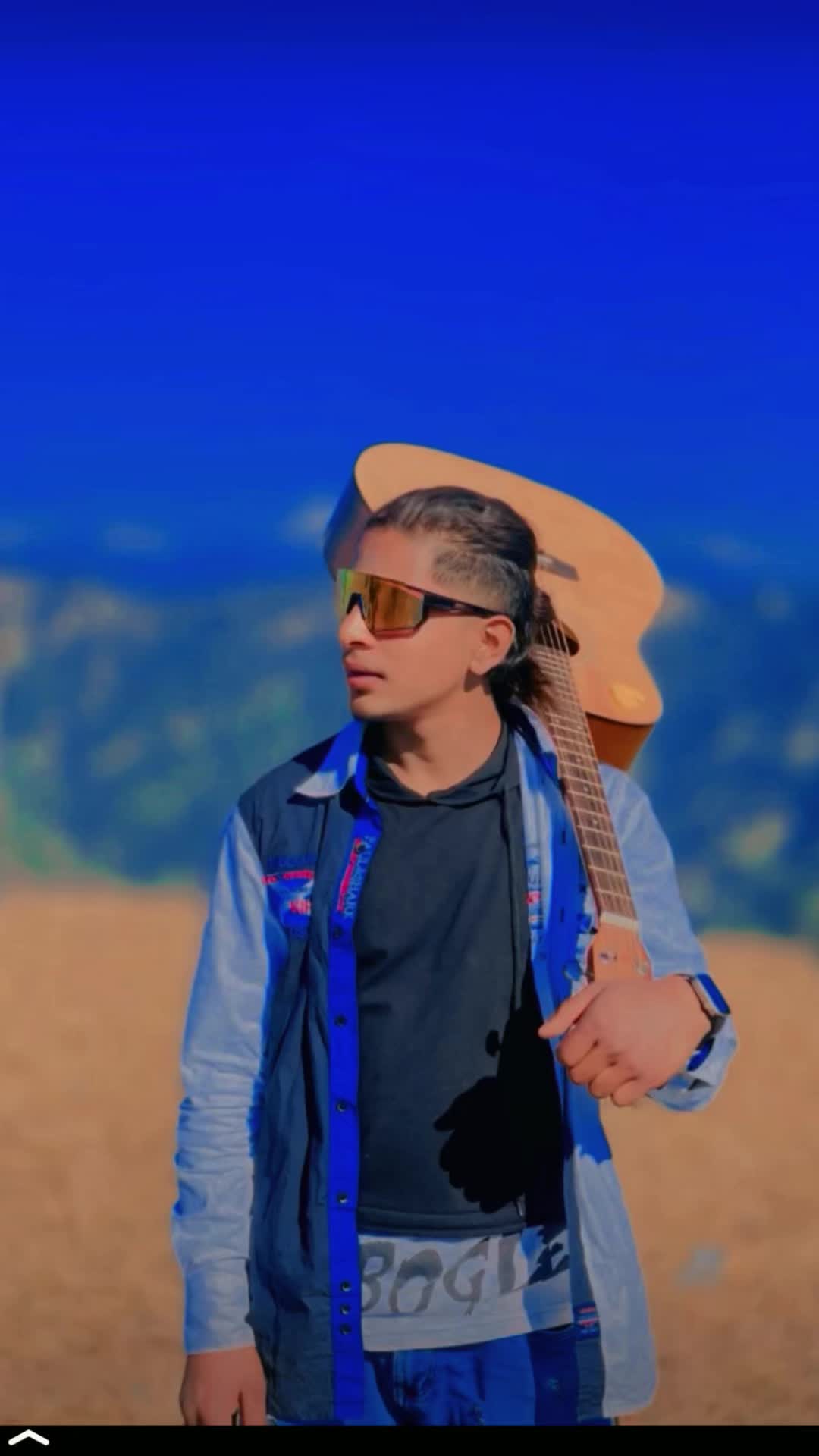 @Singer🎤✅🎧🎤🎸❤️📲
