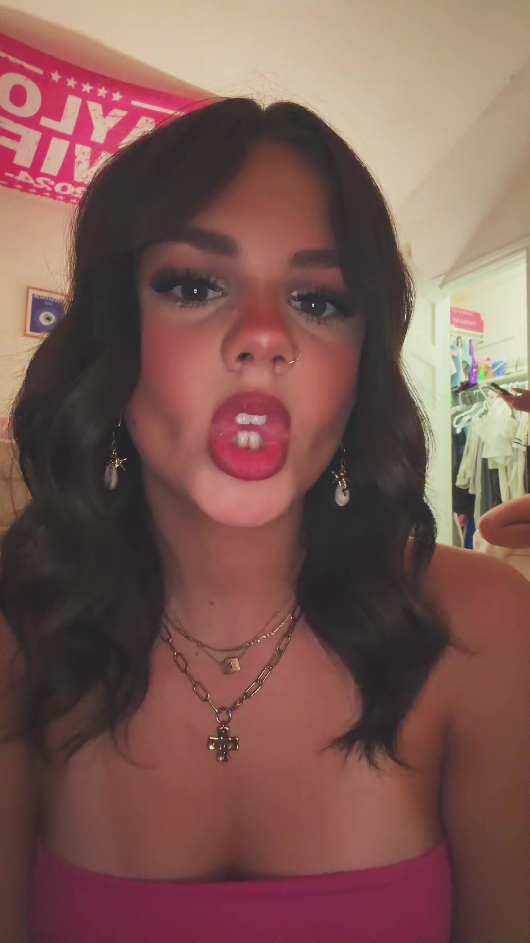 @PresleyLeonor