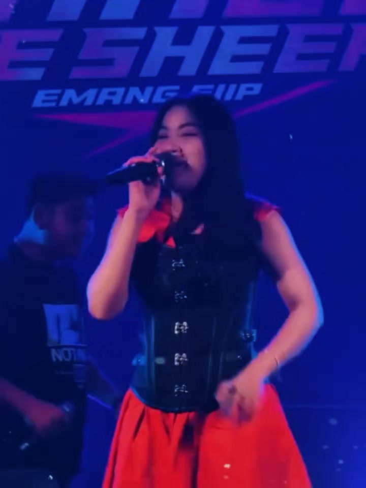 @๐คโ๐ท๐๐๐๐๐๐โฆ๐๐๐๐๐๐