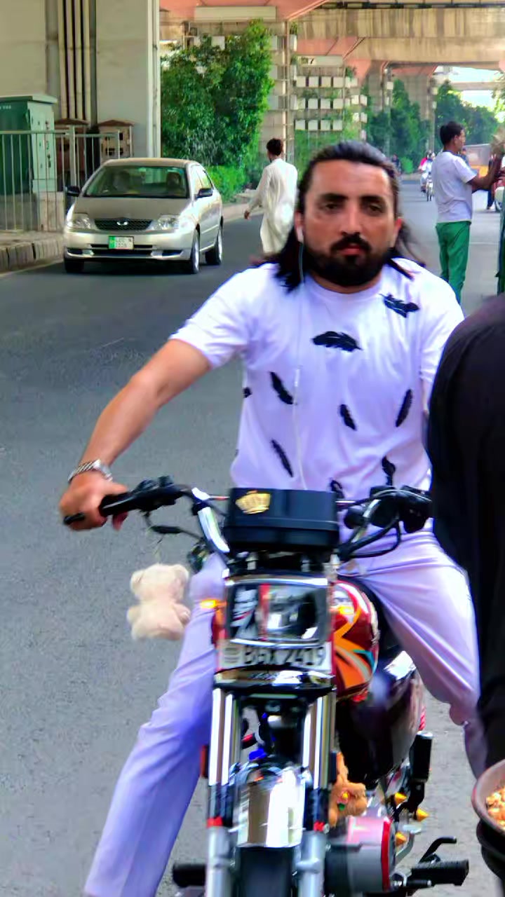 @Bahar Jani Jani
