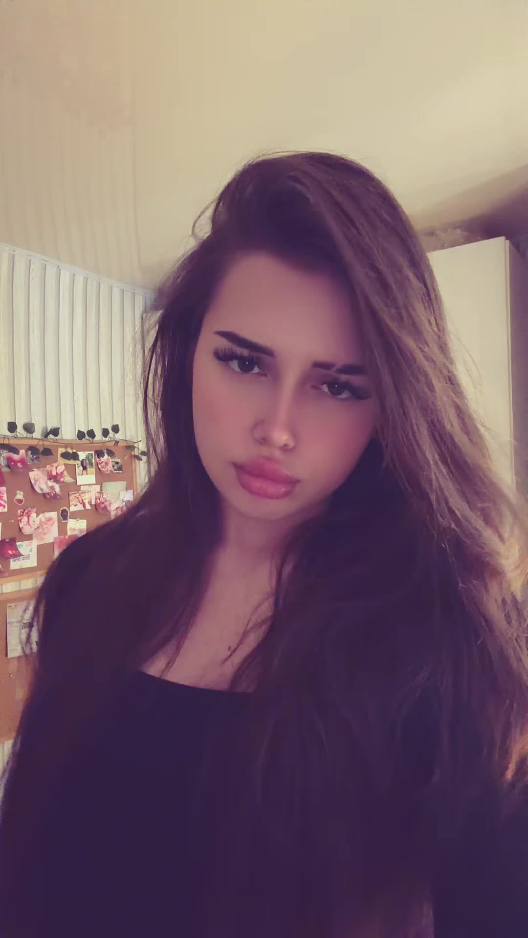 @лисова