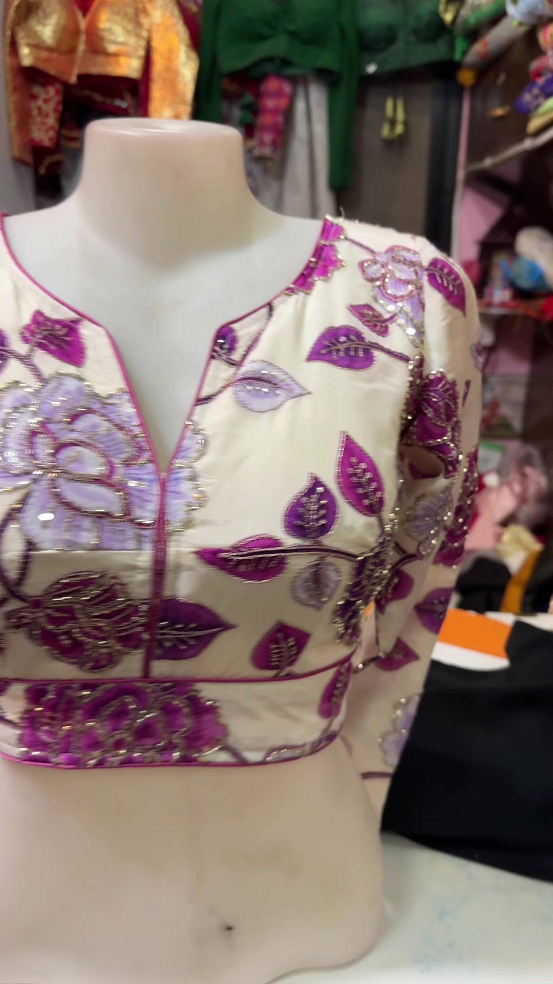 @haratiboutique