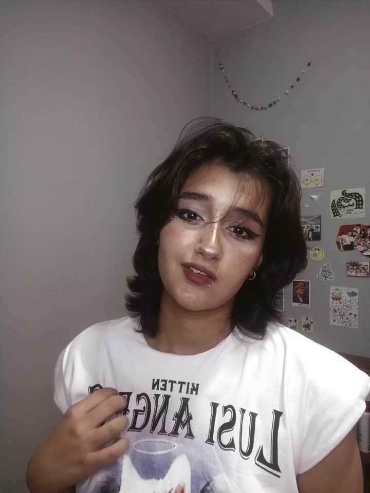 @Akxxi