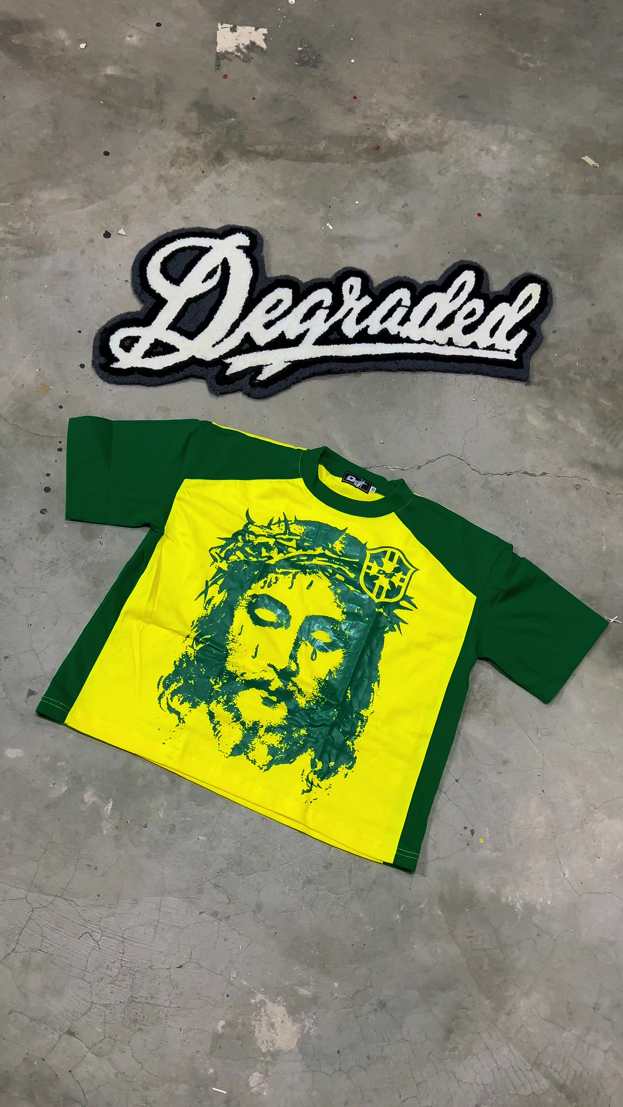 @Degraded Clothing Shop
