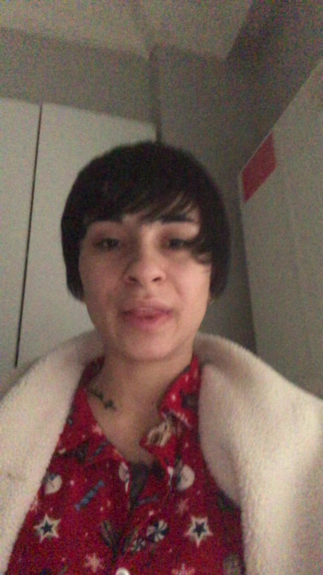 @G&Uuml;LNUR &Ouml;Z&Ccedil;ELİK