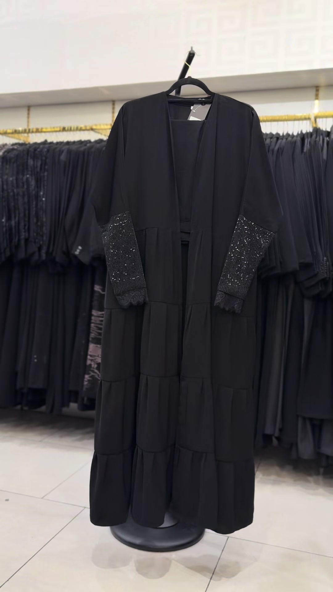 @عبايات يونا (فرع أبها)