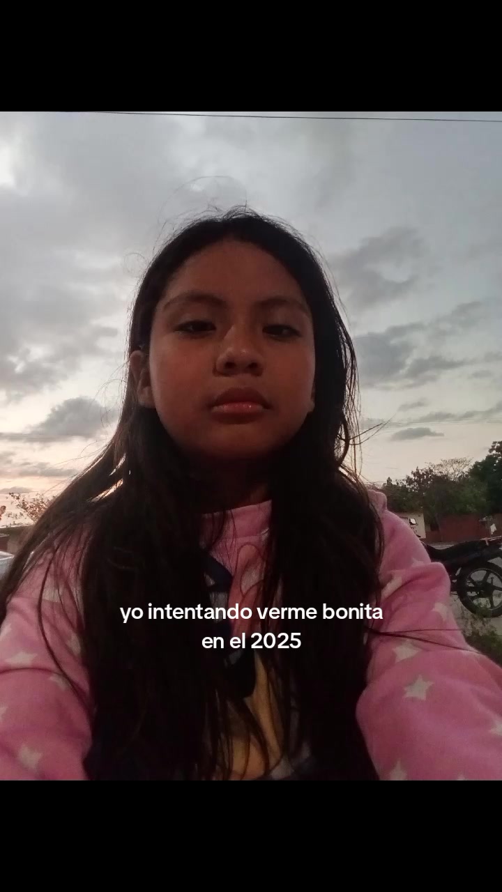 @𝚕 𝚎 𝚊 ᥫ᭡☻