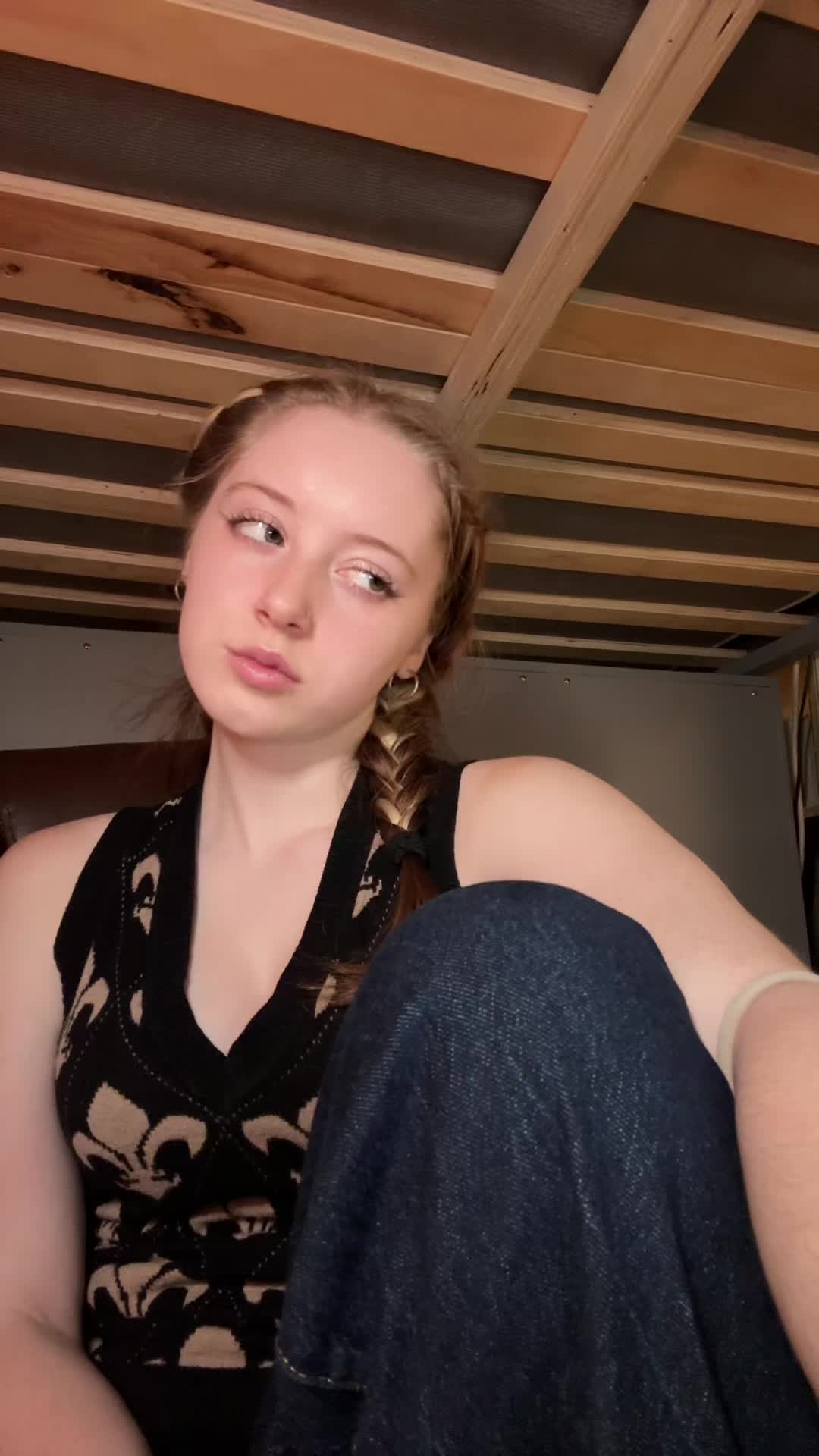 @Rae