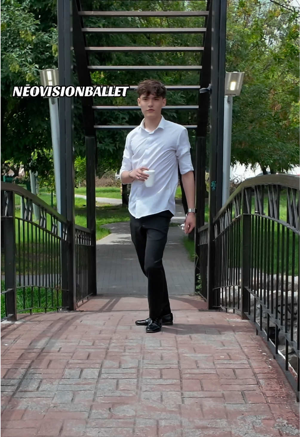 @NEOVISION BALLET
