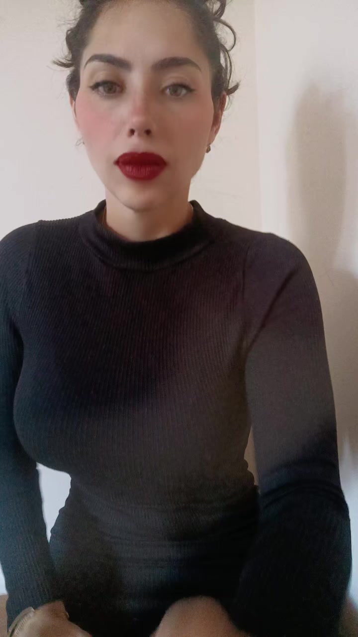 @Esvega