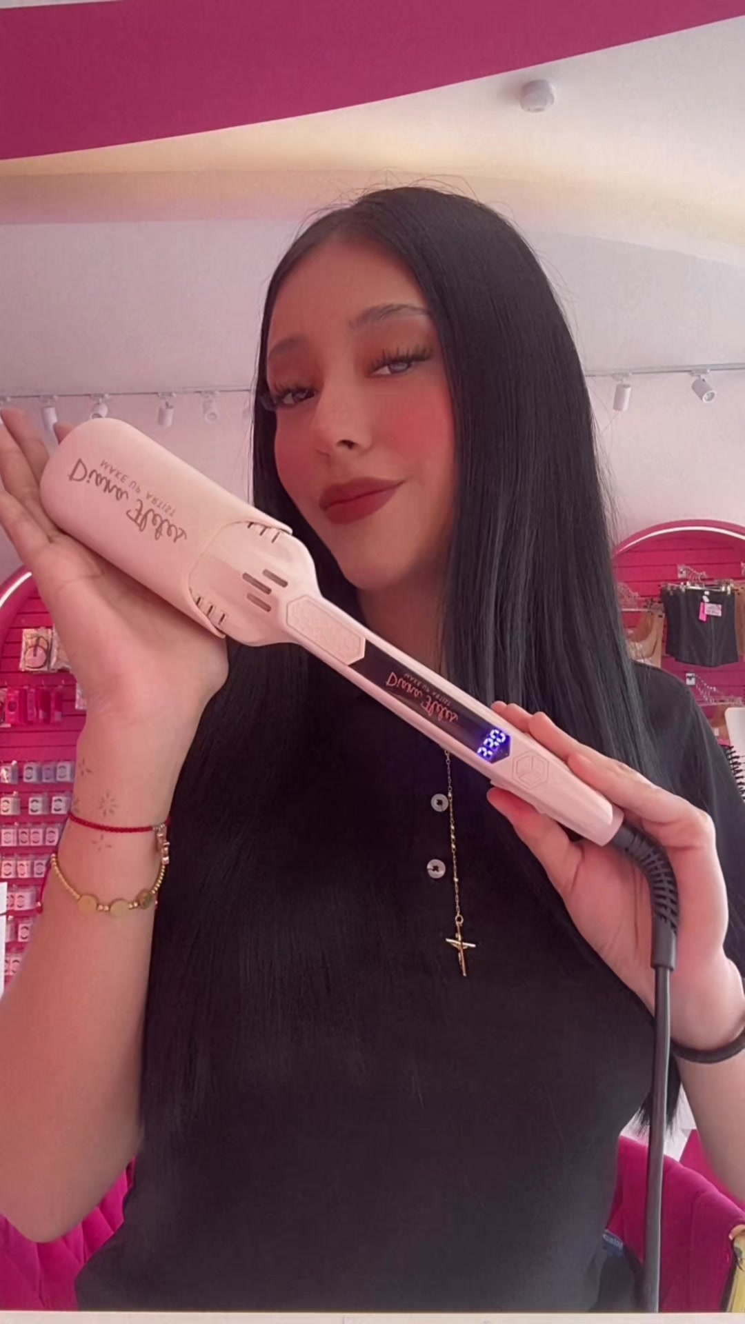 @Diana Fletes Cosmetics