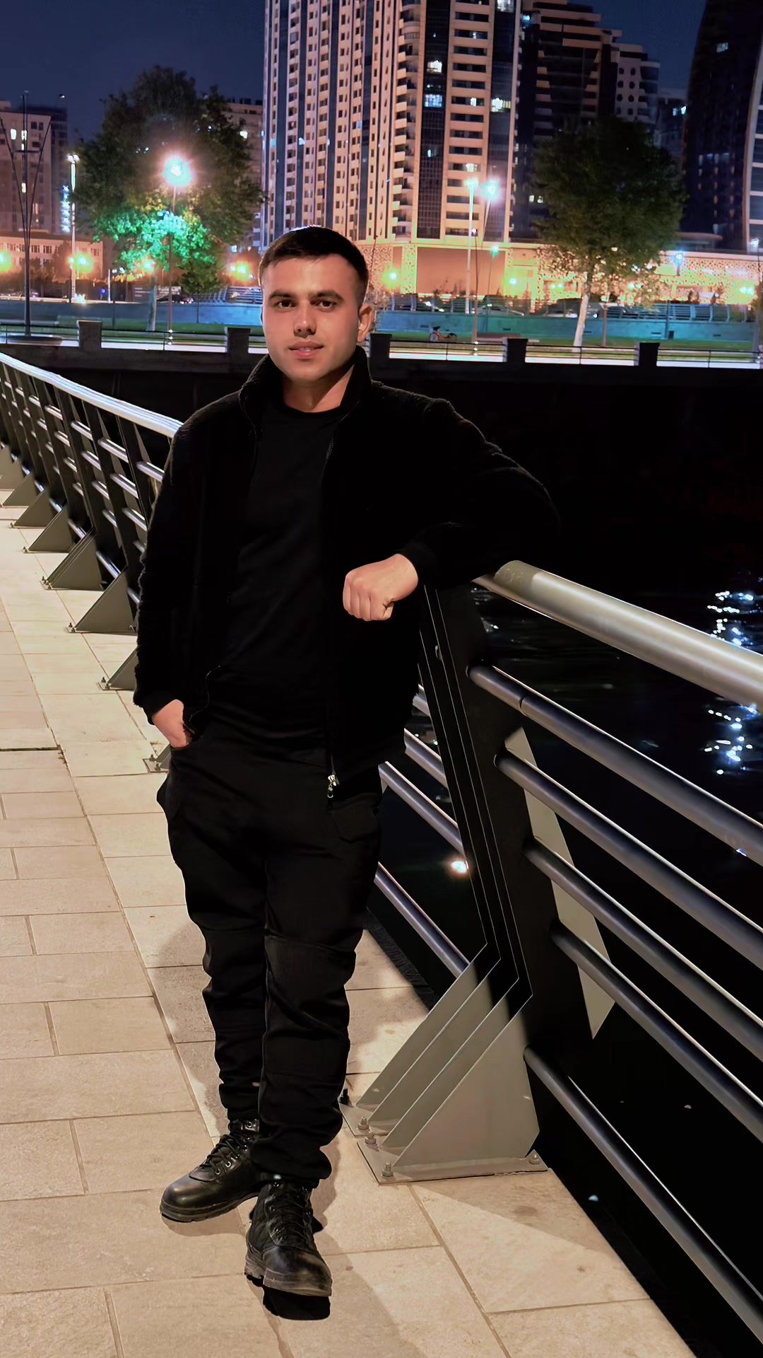 @Mövsüm