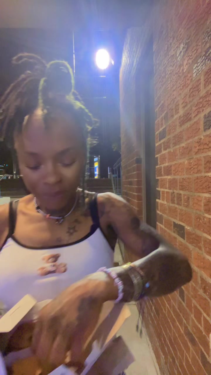 @MsStandonBizness369