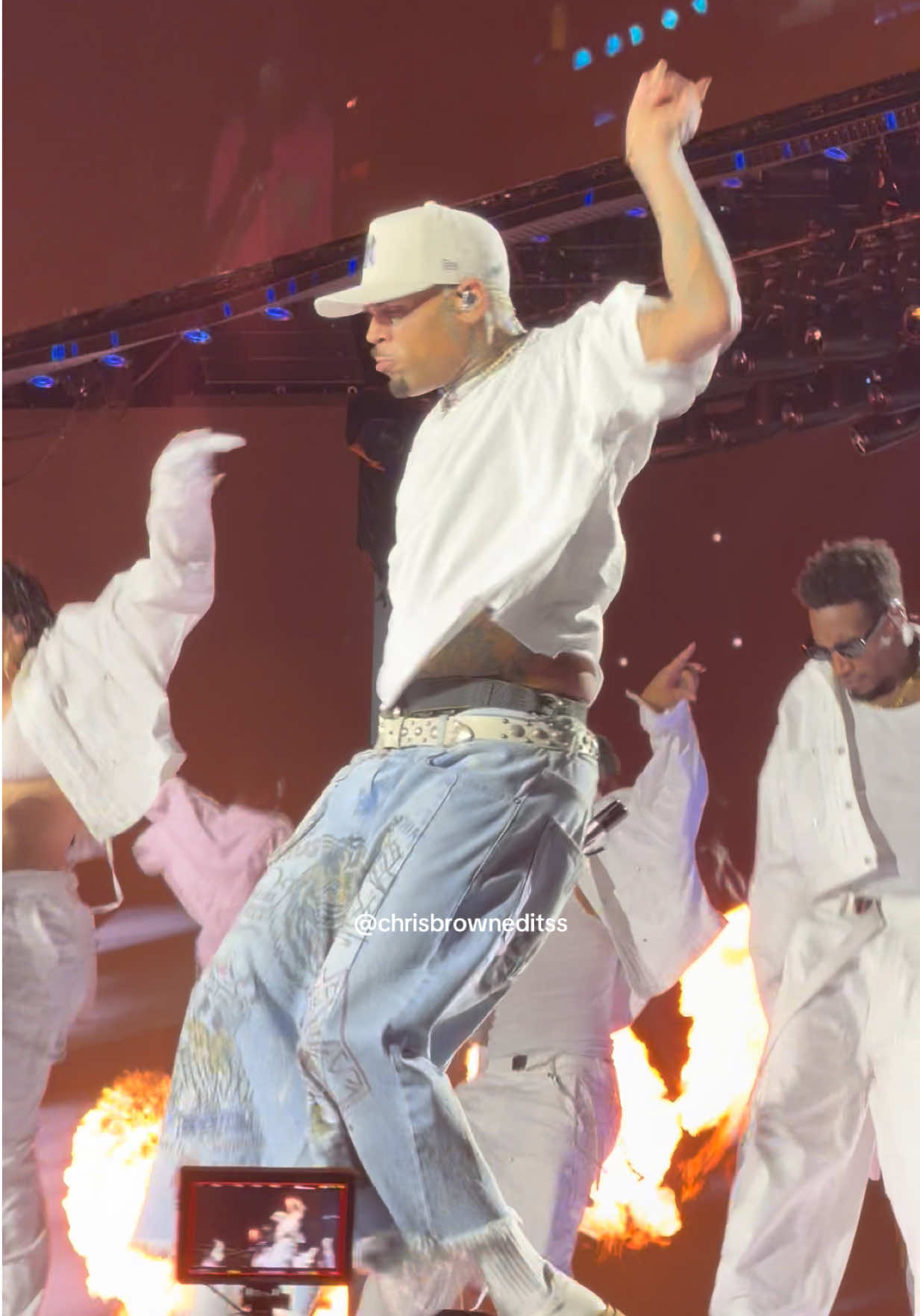 @chrisbrown.editss