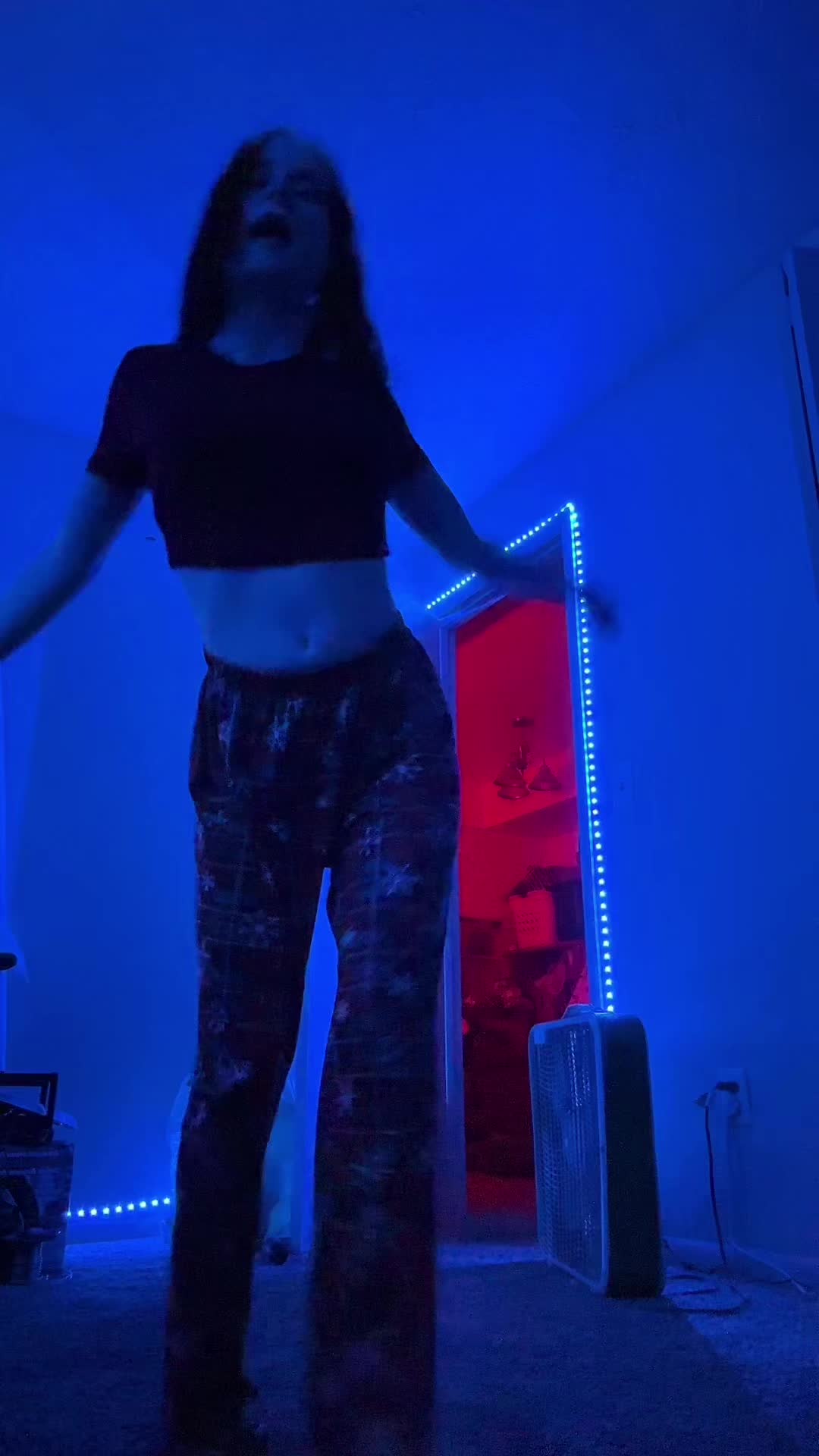 @Lilmisher1027