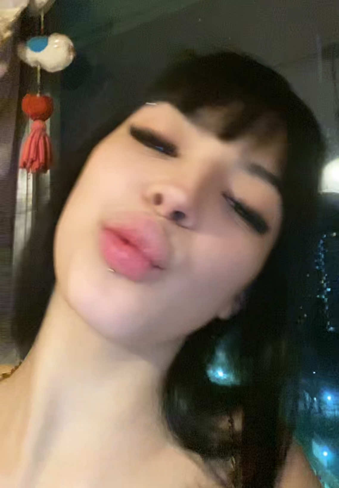 @amoraa