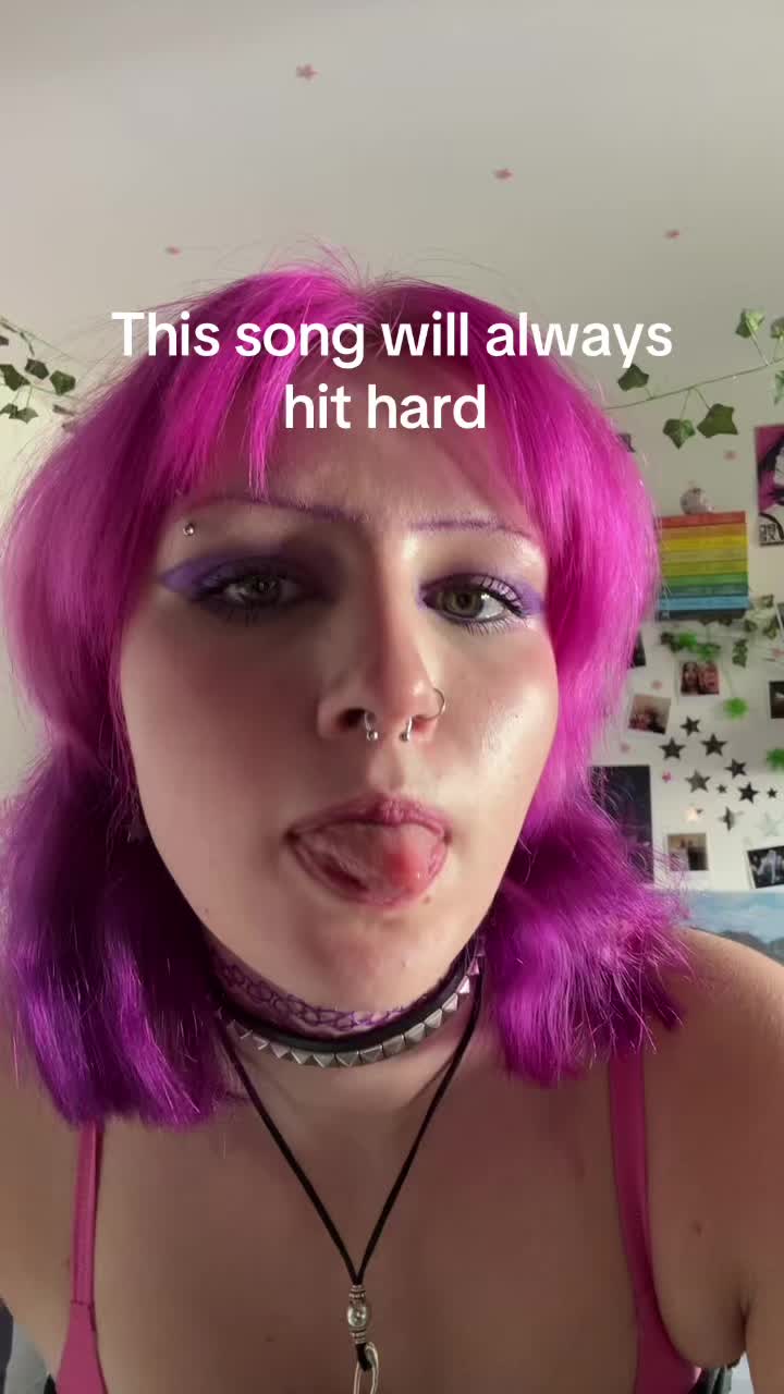@ur.favpinkie