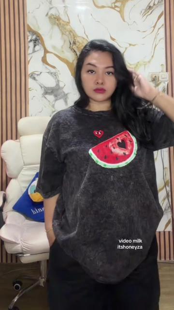 @itshoneyza