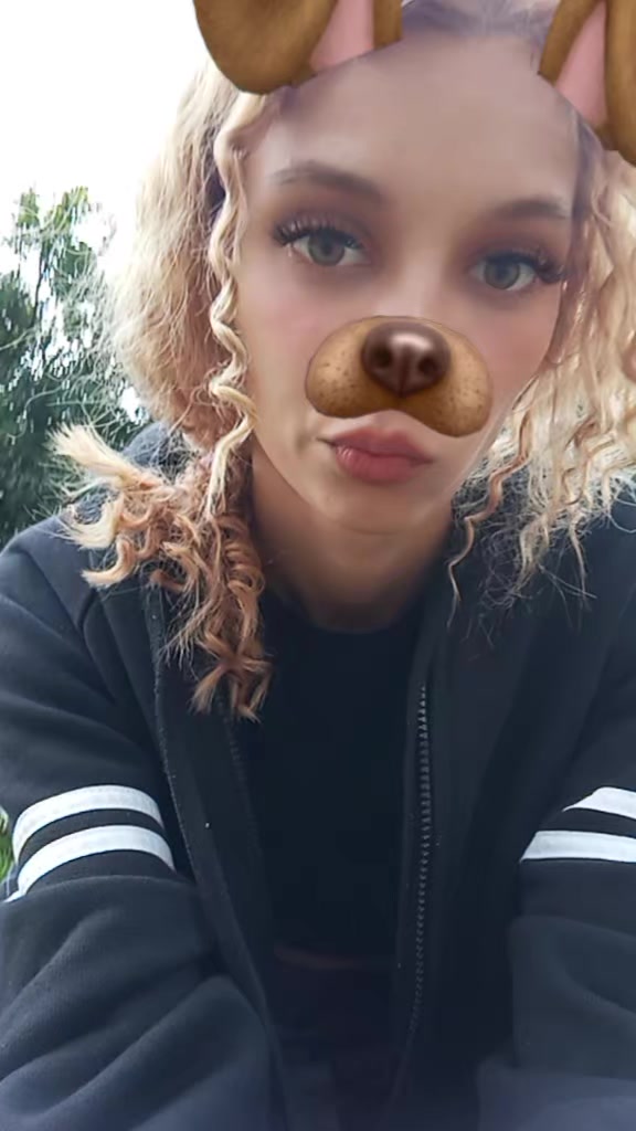 @Молодая мама😏😜