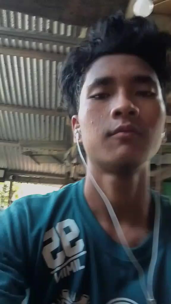 @Ay idol Rogie