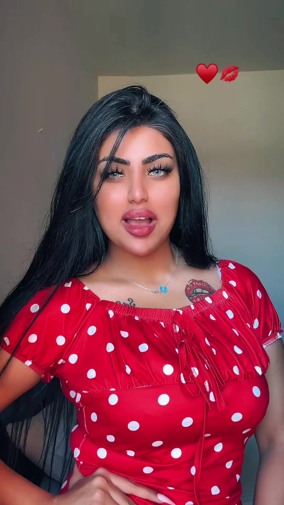 @معاكم🫨 ﮼توتا ﮼الحلويات&hearts;️🍬🍭