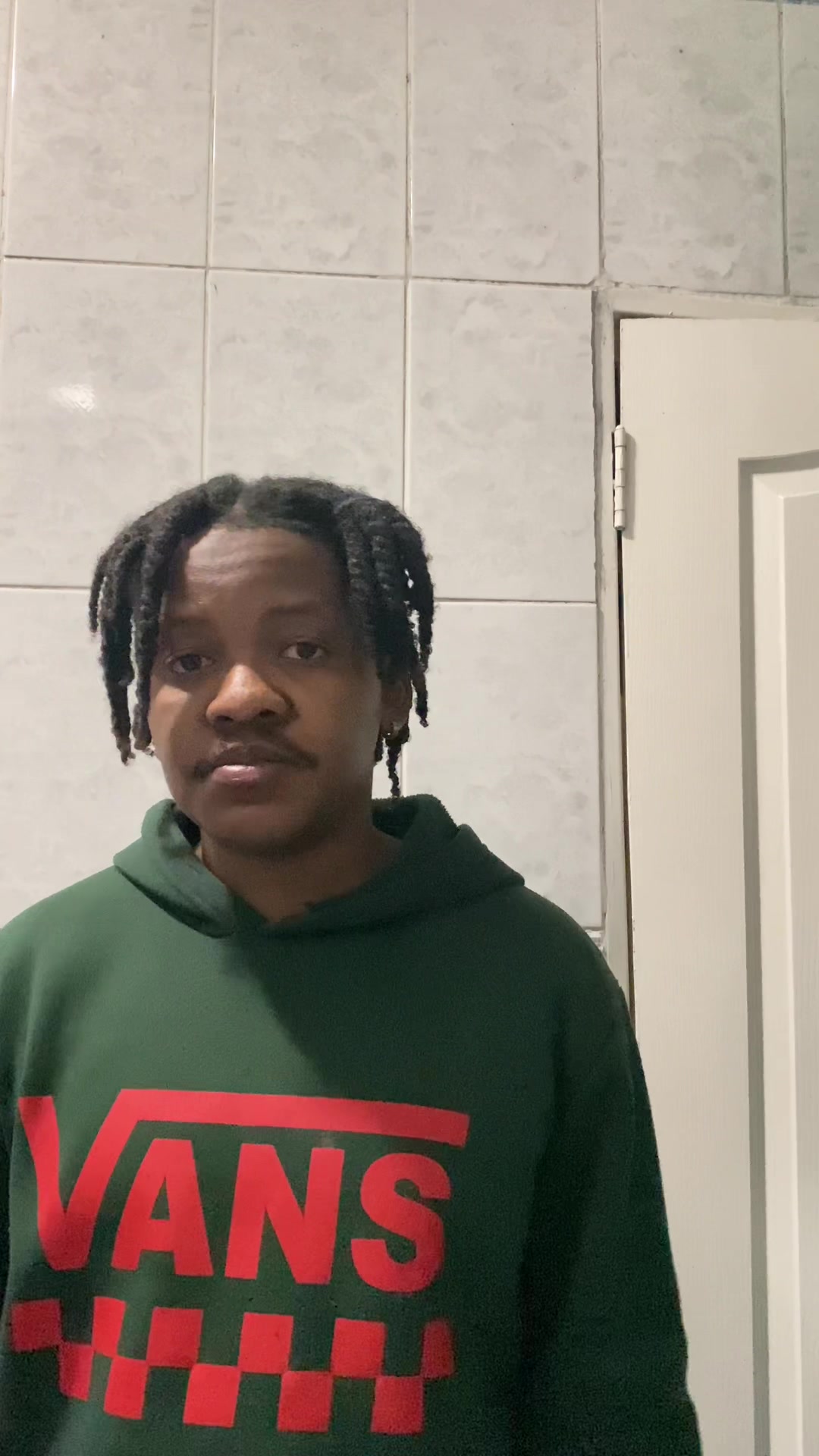 @Moemedi Wadikonyana
