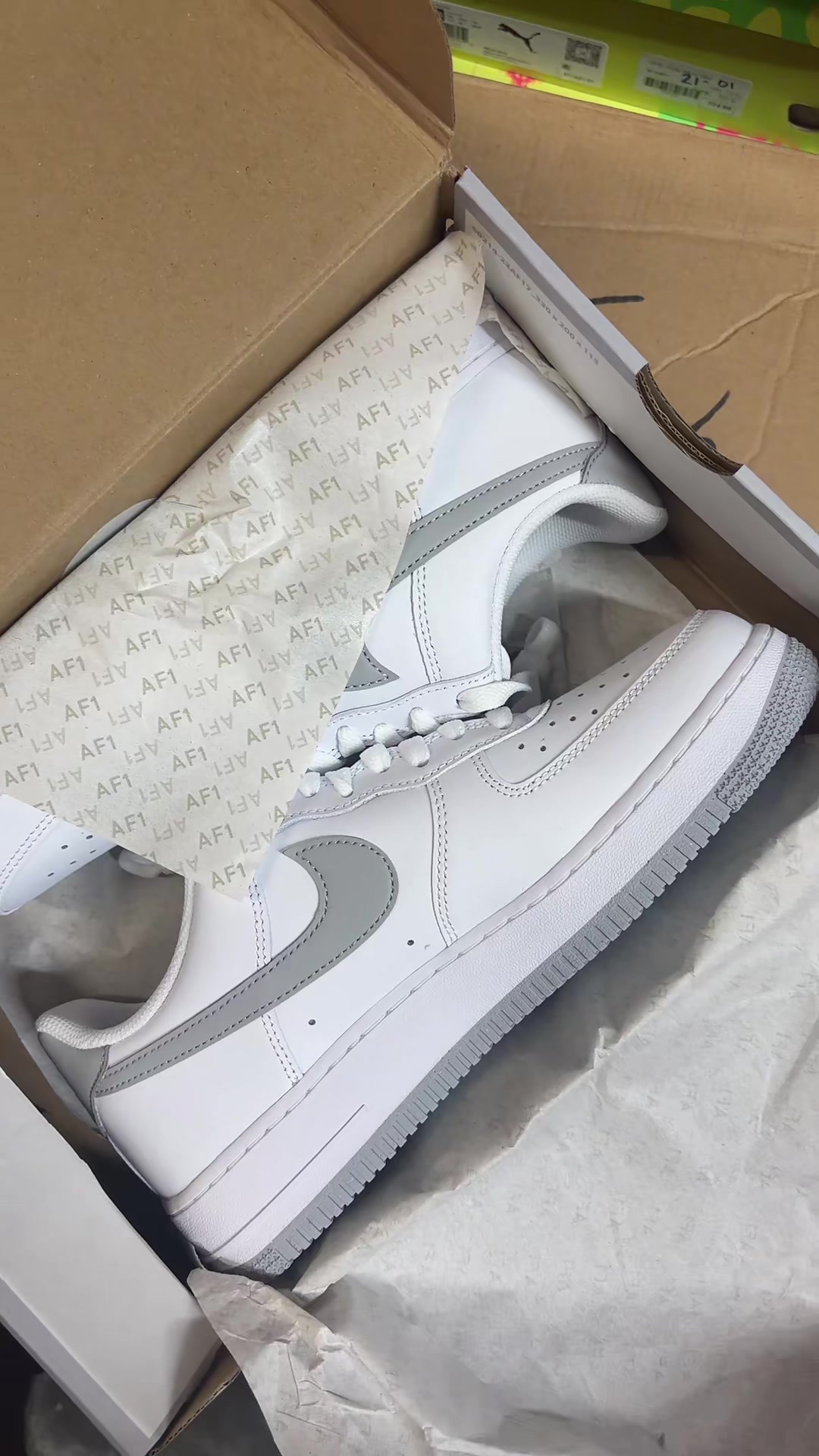 @myam | sneakers