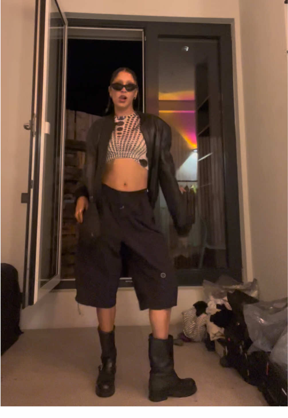@vinyasawithval