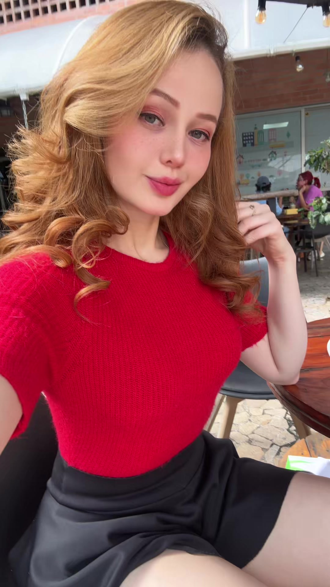 @Scarlet 🌸