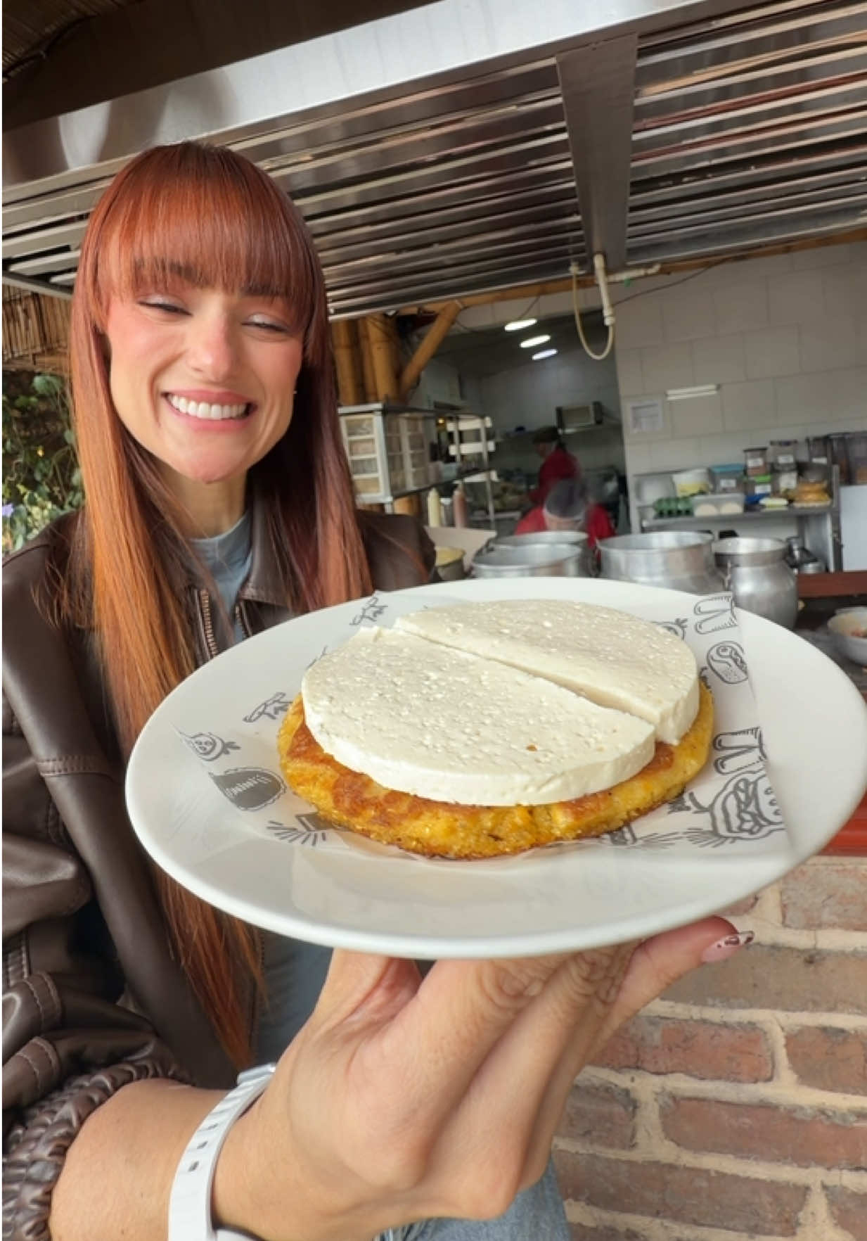 @LolaCarolaFood