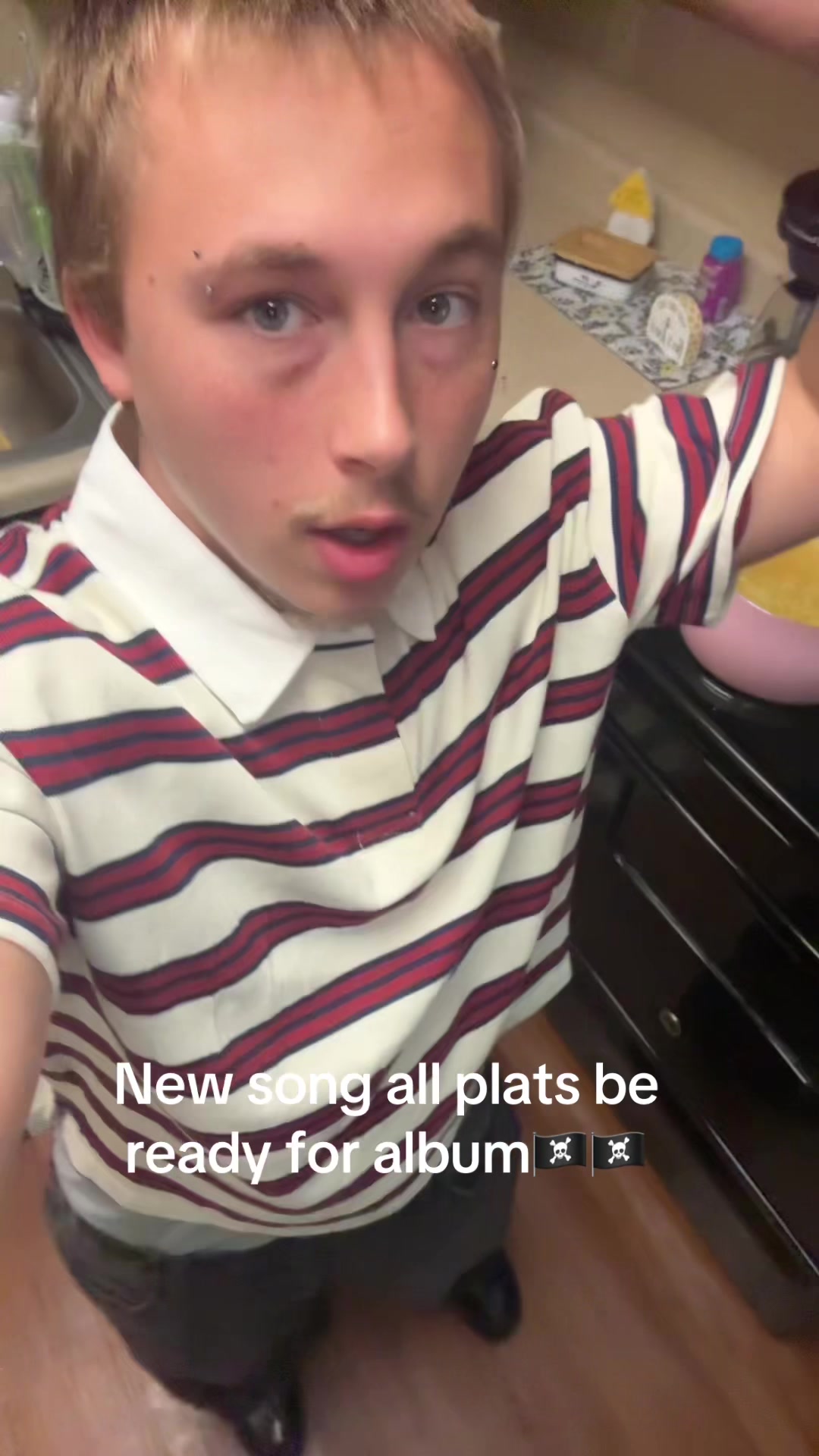 @Comehelpglo