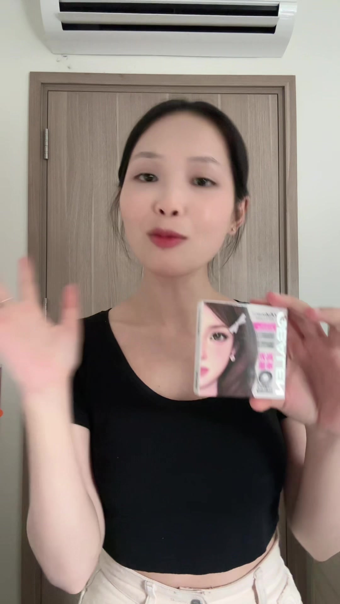 @H&agrave; Thu Huệ