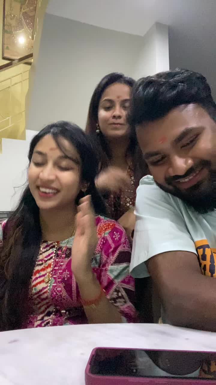 @thinesha