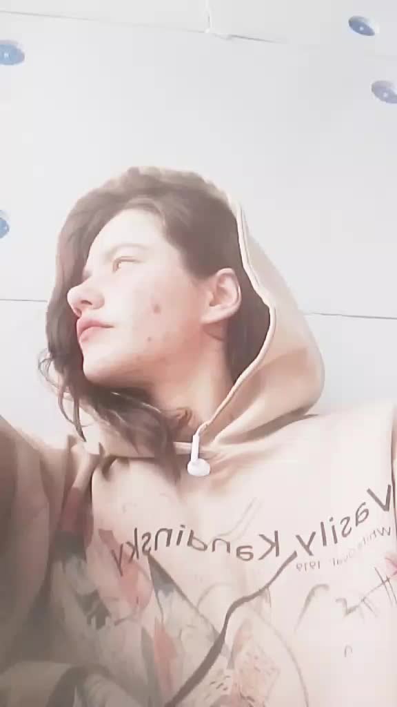 @꧁༺𝕾𝖔𝖁𝖆༻꧂