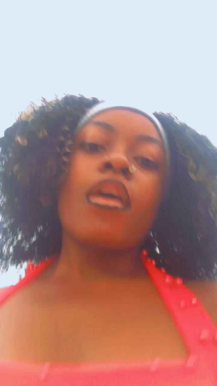 @nationalle la fille agitée ❤️