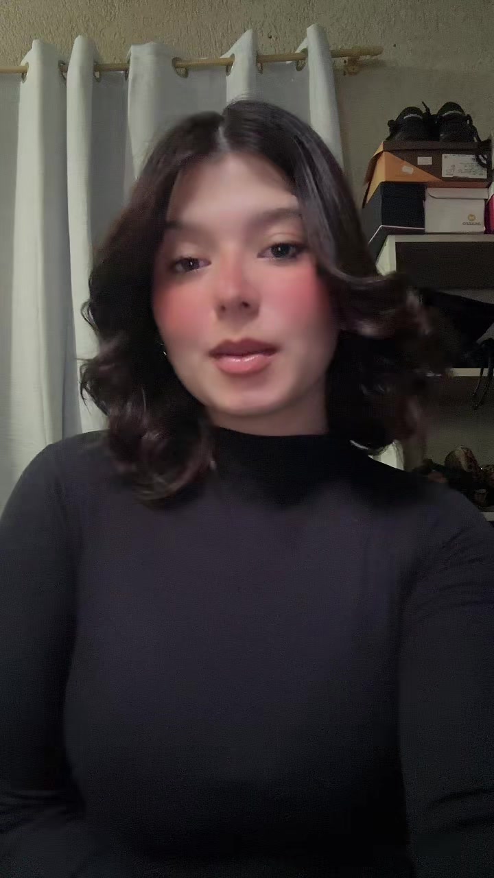 @sairanazarena_