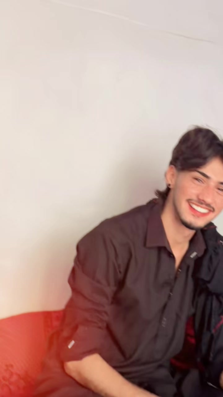 @╰‿╯ ϟ 𝙿𝚁𝙸𝙽𝙲𝟹𝚞 ✯🇮🇶