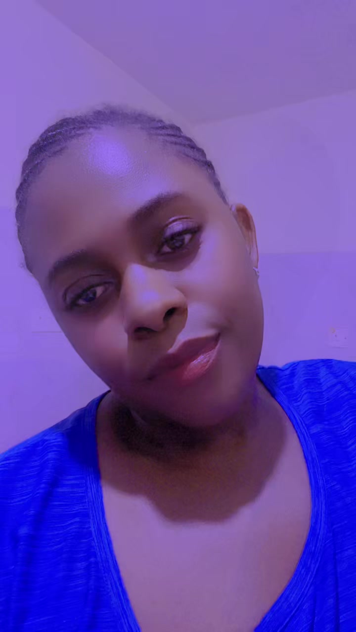 @Ivonne Clara🇰🇪