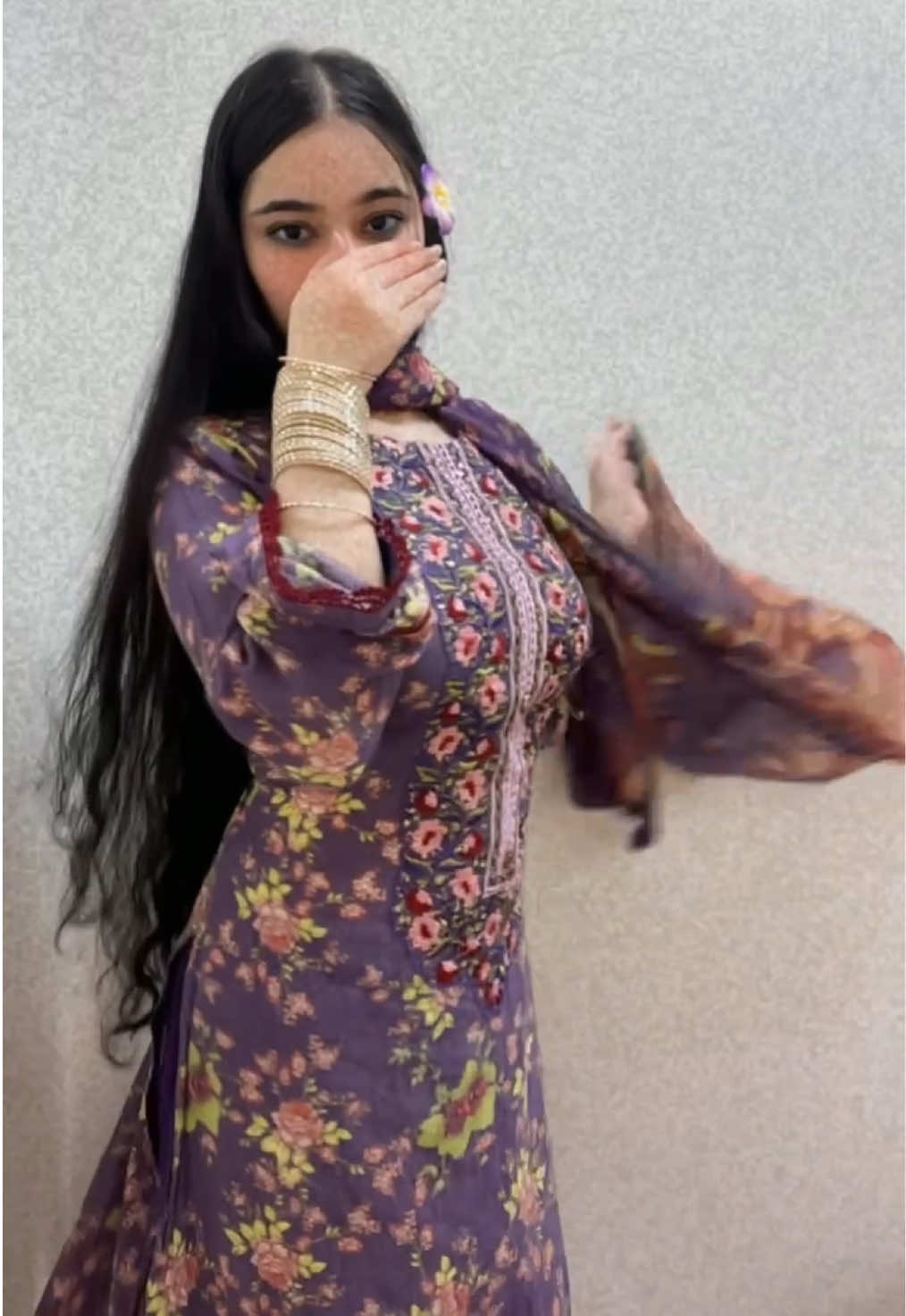 @Hibba chaudhary 🧁