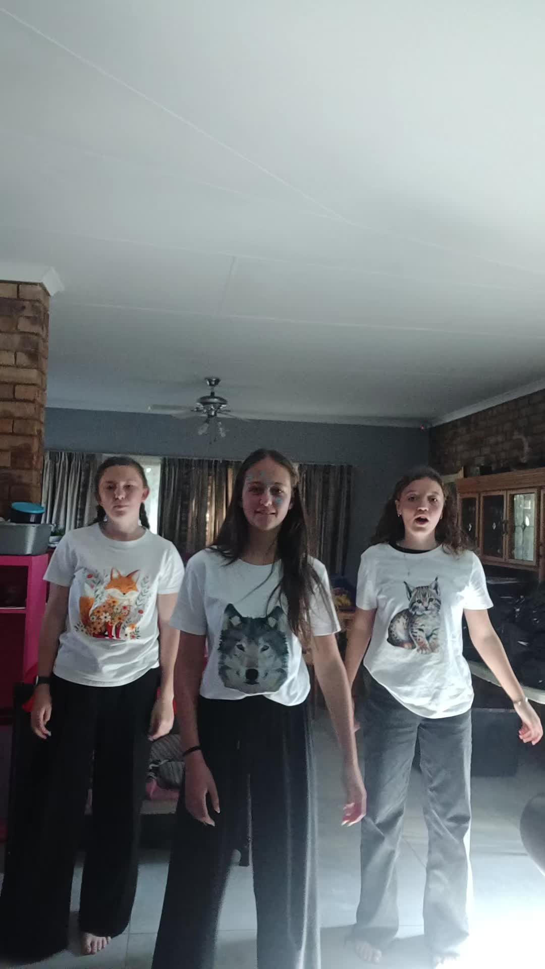 @your_fav_brunette