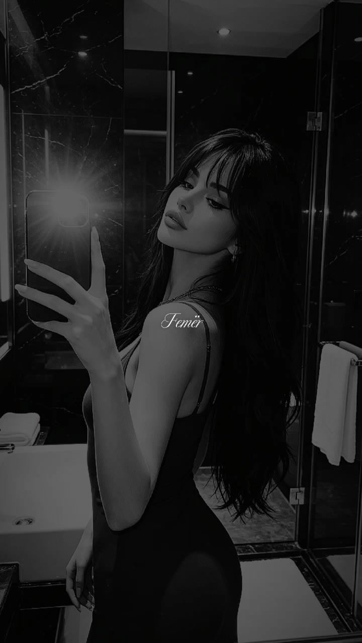 @𝘊𝘏𝘓𝘖𝘌_𝘍𝘏🤍❽➇🖤