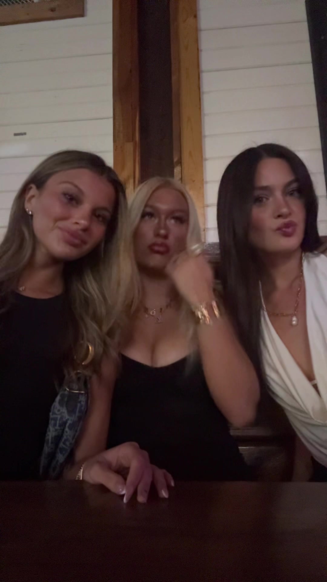 @isabella lupo