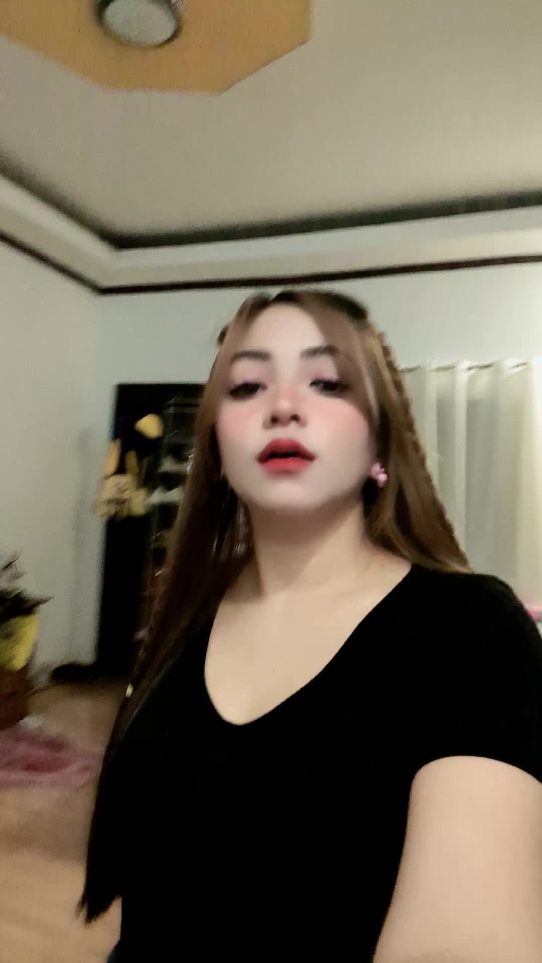 @sweetly.jeeneell
