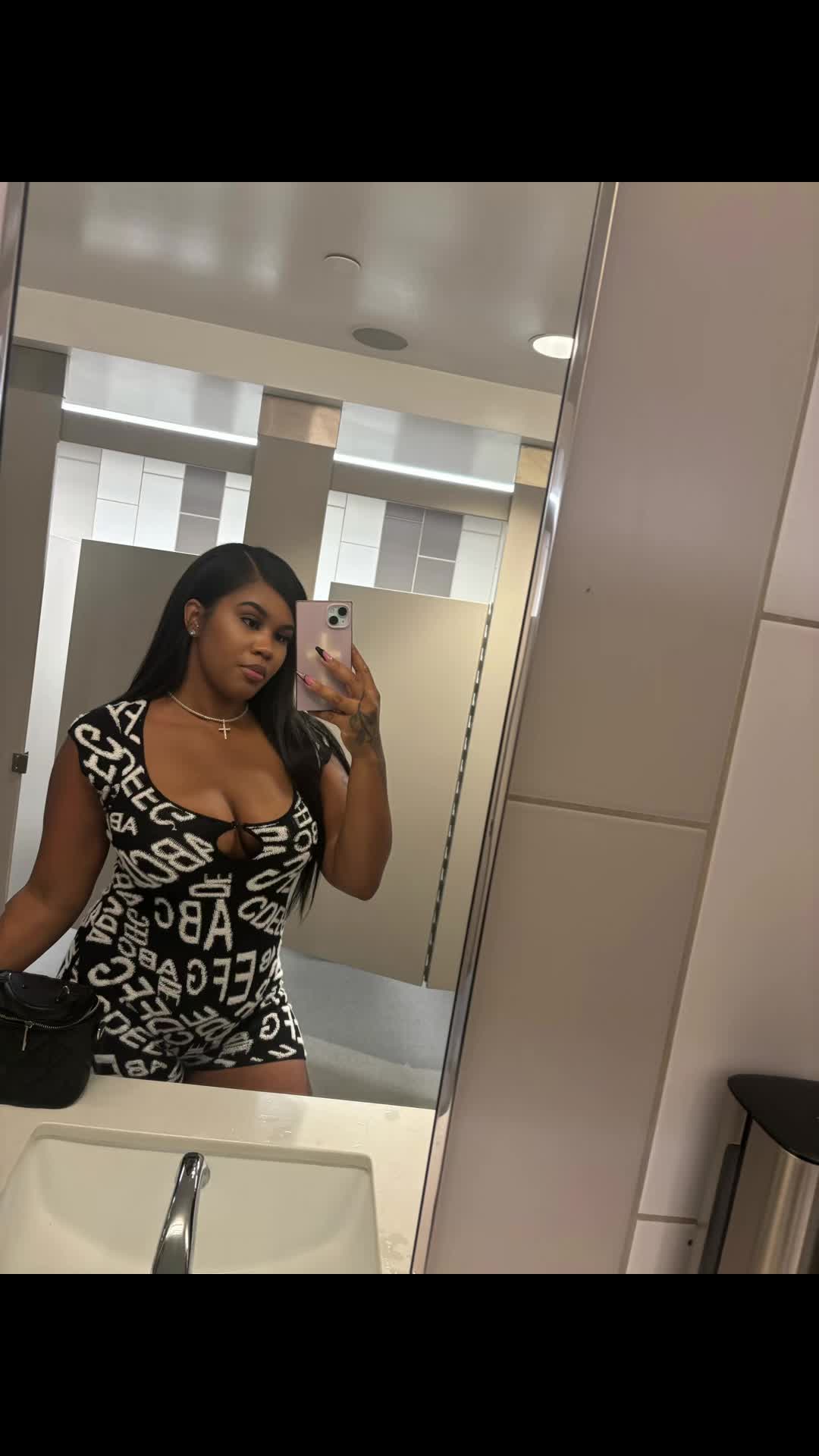 @Dniomi