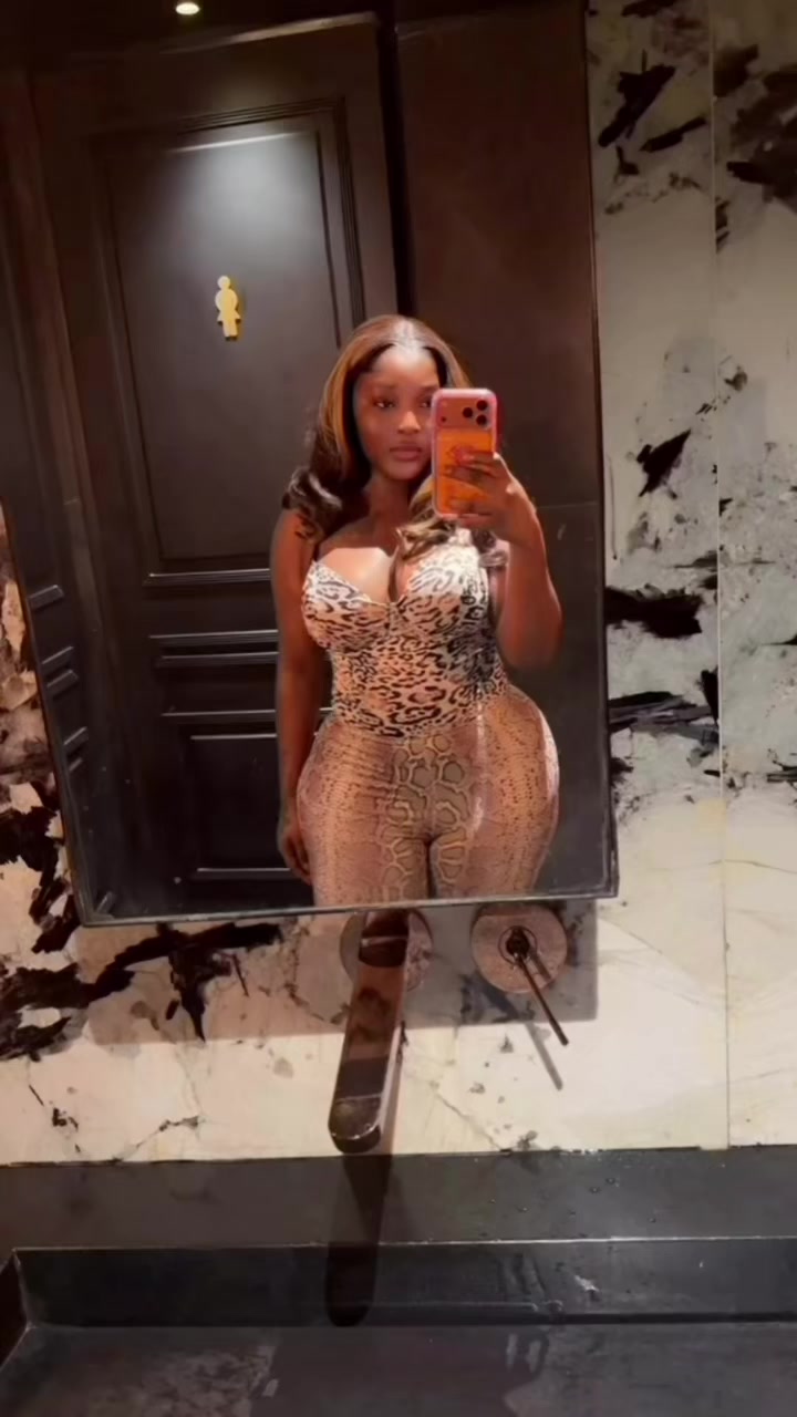 @Nikiminaj_africa